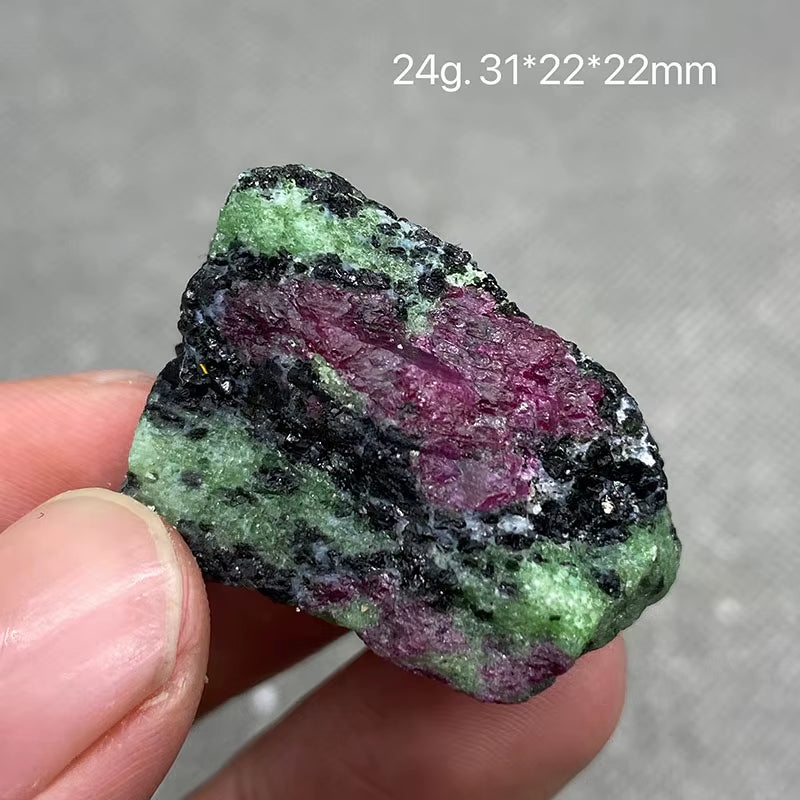 Best! 100% Natural Myanmar Fluorescent Ruby Rough Mineral Stones and Crystals Healing Crystals Quartz Gemstones +Box 35Mm