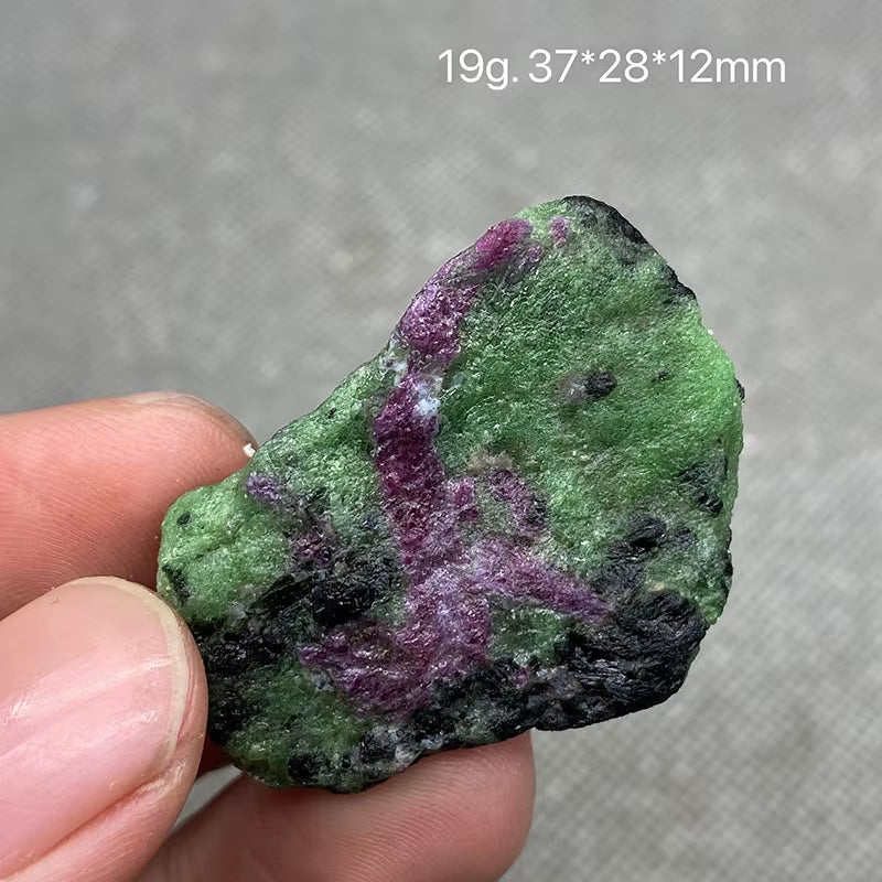 Best! 100% Natural Myanmar Fluorescent Ruby Rough Mineral Stones and Crystals Healing Crystals Quartz Gemstones +Box 35Mm