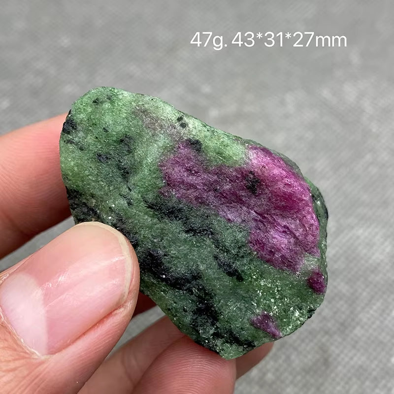Best! 100% Natural Myanmar Fluorescent Ruby Rough Mineral Stones and Crystals Healing Crystals Quartz Gemstones +Box 35Mm