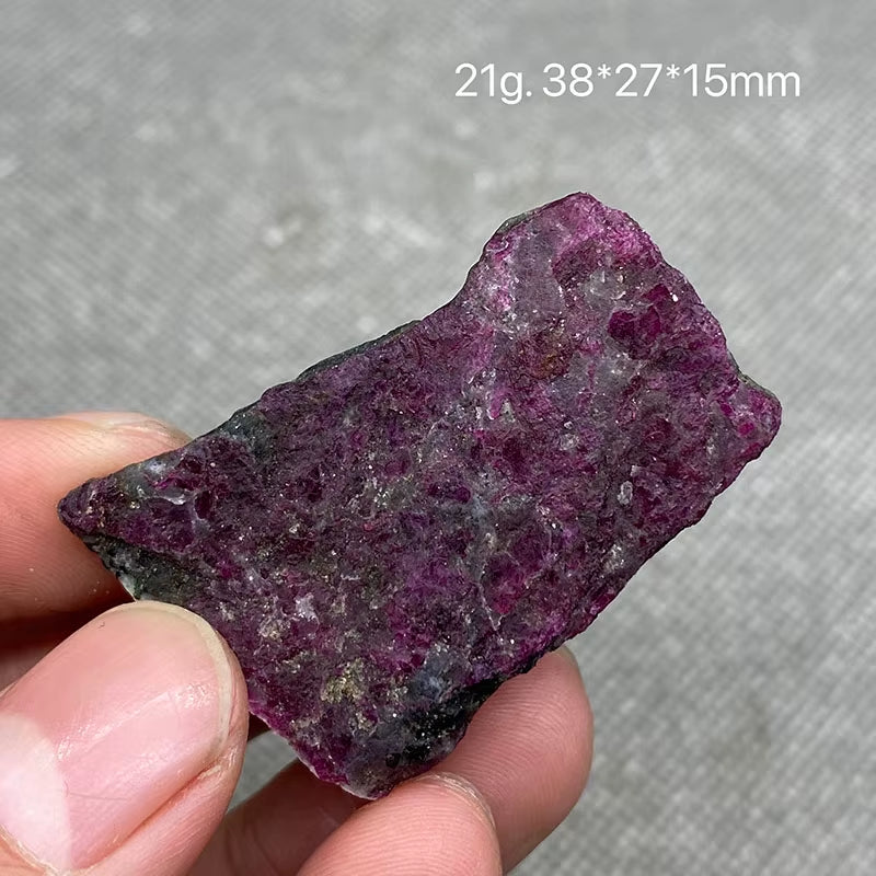 Best! 100% Natural Myanmar Fluorescent Ruby Rough Mineral Stones and Crystals Healing Crystals Quartz Gemstones +Box 35Mm