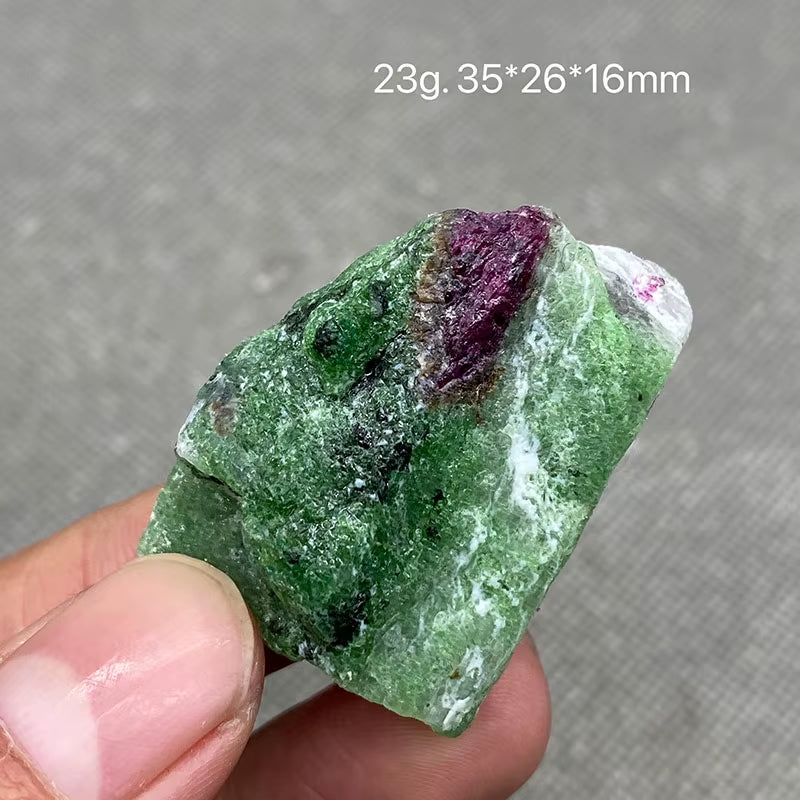 Best! 100% Natural Myanmar Fluorescent Ruby Rough Mineral Stones and Crystals Healing Crystals Quartz Gemstones +Box 35Mm